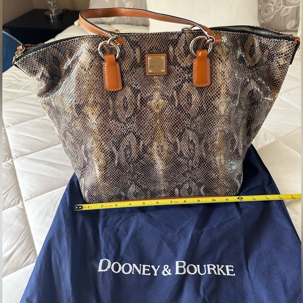 Dooney & Bourke O Ring Shopper